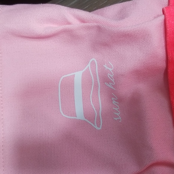 Victoria Secret beach tote - Picture 5 of 9